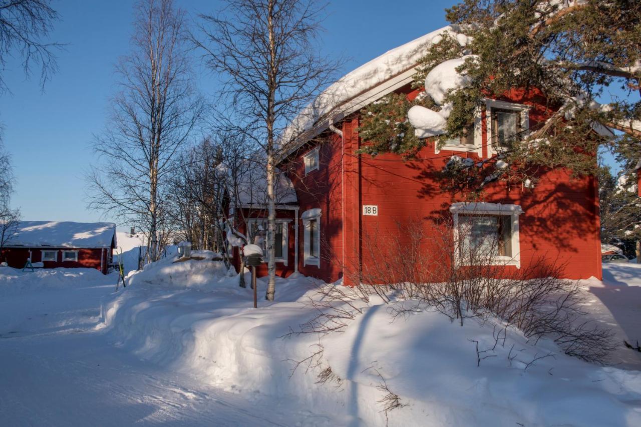 Yllaeksen Yoepuu Villa Äkäslompolo Kültér fotó