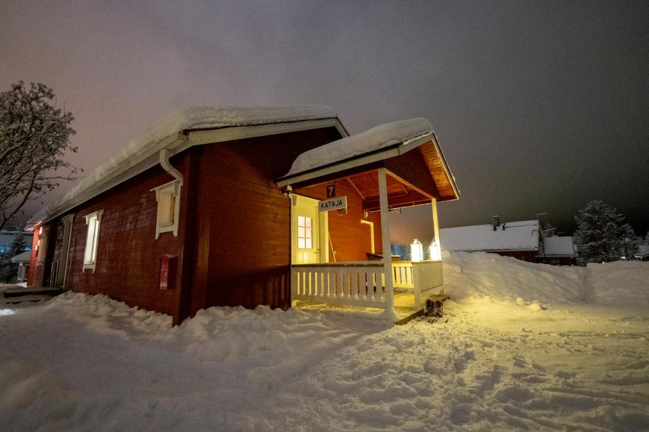 Yllaeksen Yoepuu Villa Äkäslompolo Kültér fotó